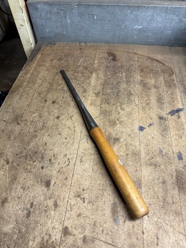 Antique chisel gouge - antique,